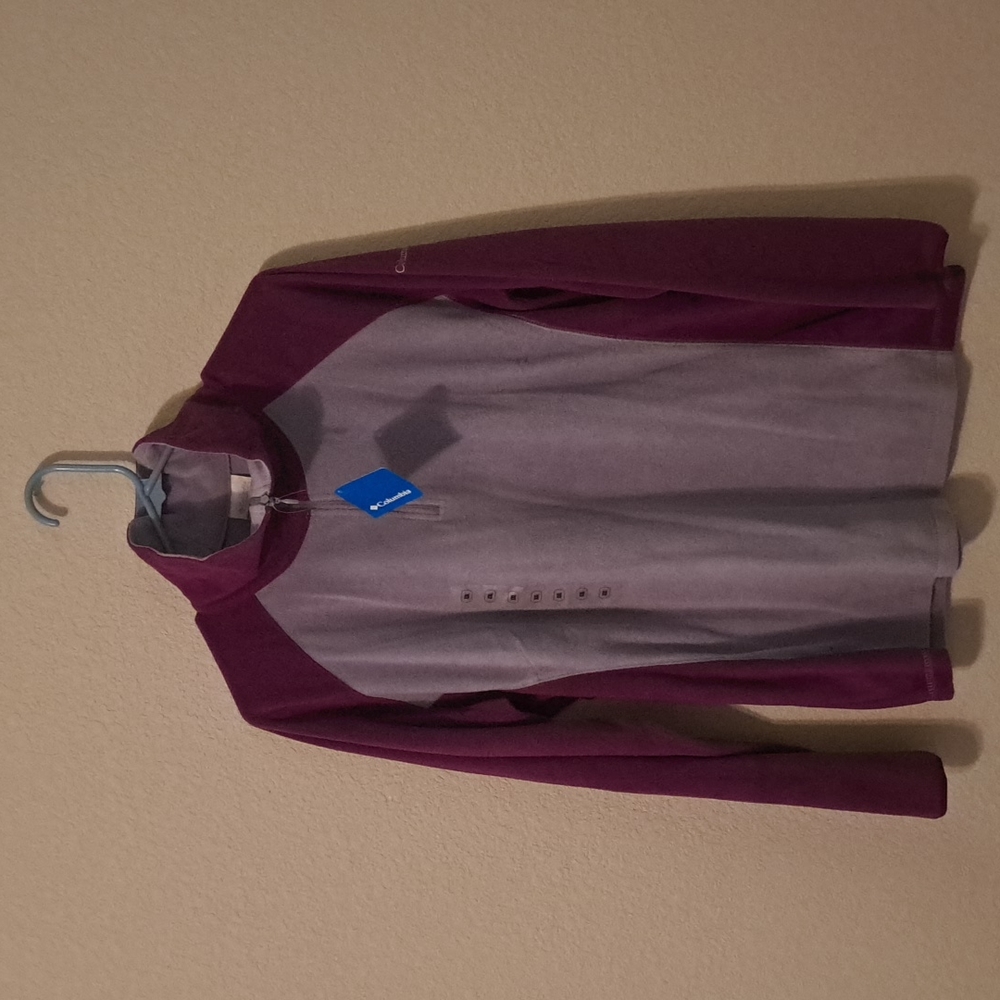 Columbia sweater